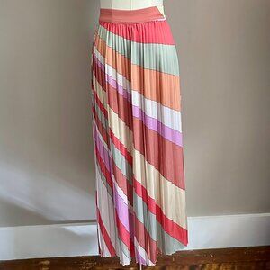 Skies Are Blue Colorblock Diagonal Stripe Pleated Midi Skirt – Multicolor